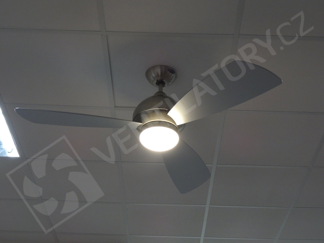 Použití stropního ventilátoru Westinghouse FANtastic 78008
